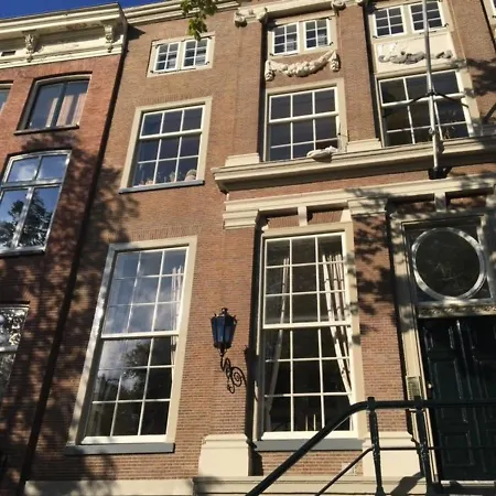 Lägenhet Oudezijds-voorburgwal Ap